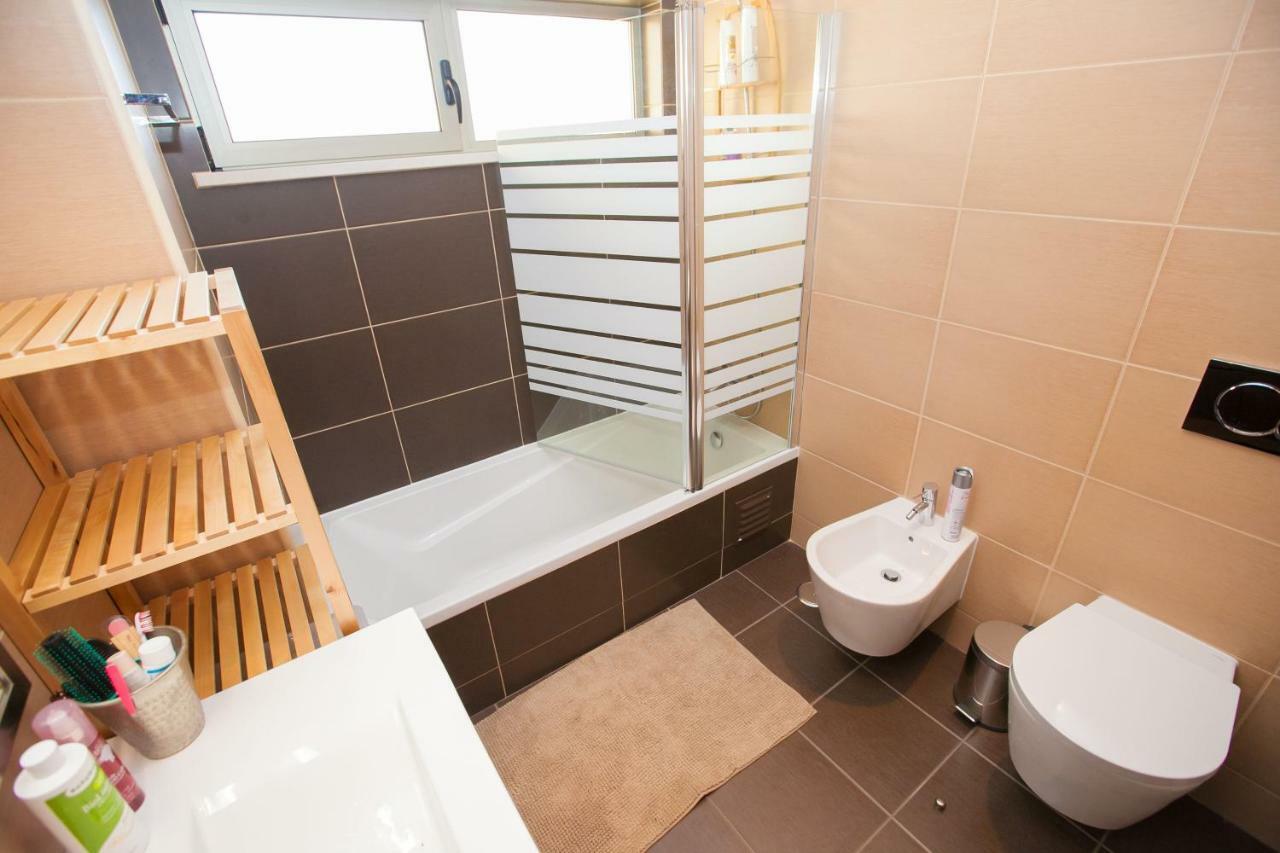 Modern Luxury Apartment Near Harbor Of アルブフェイラ エクステリア 写真